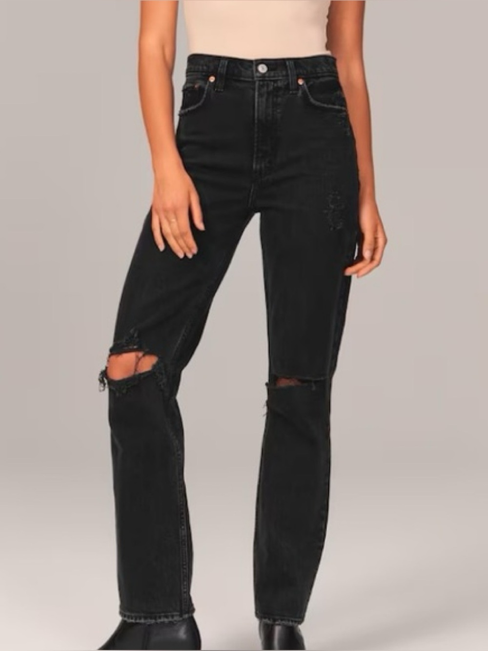 Abercrombie 90’s High Rise Relaxed Jeans